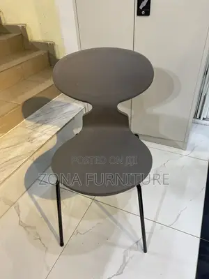 High Quality Foreign Design New Model Stylish Restaurant Kitchen Chair