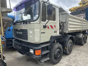 Super Solid Foreign Used 12 Tyre Man Diesel Dump Tipper Truck for Sale