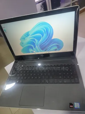 Laptop Dell Inspiron 5559 8GB Intel Core I7 HDD+SSD 1T