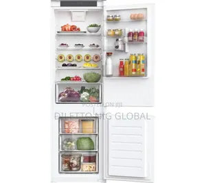 Hoover Integrated Smart Fridge Freezer 70/30