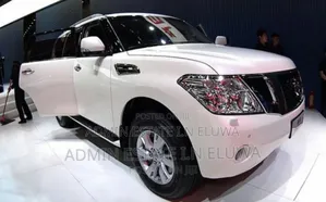 Oven Baked Car Painting/Panel Beating