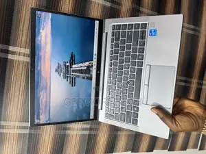 Laptop HP ZBook Firefly G8 16GB Intel Core i5 SSD 512GB