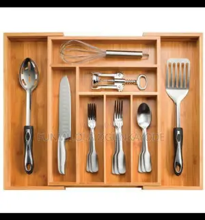 Expandable Wooden Cutlery Organizer