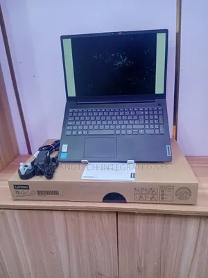 New Laptop Lenovo IdeaPad U300s 8GB Intel Celeron SSD 512GB
