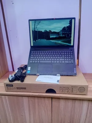 New Laptop Lenovo IdeaPad U310 8GB Intel Celeron SSD 256GB