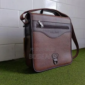 Stylishly Unisex Crossbody Bag