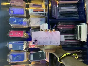 Apple iPhone 15 Plus 128 GB Pink