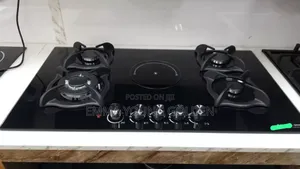 4 Burner and 1 Electric in Built Cooker