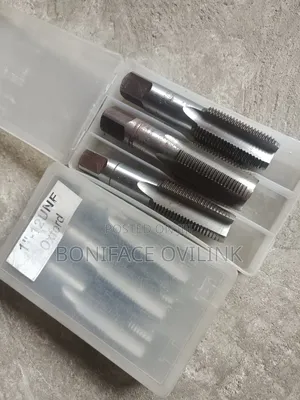 1" × 14,8,12 Internal Thread Tap