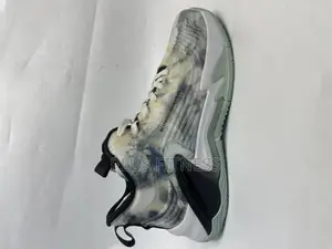 Best-Wolf Basketball Shoes