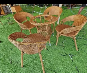 Modern Restaurant Table and Chairs