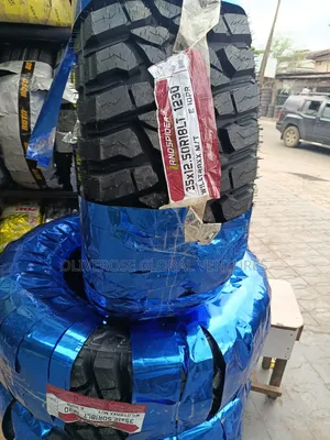 35*12-50r18 Tyre for Tundra,F150, Tacoma