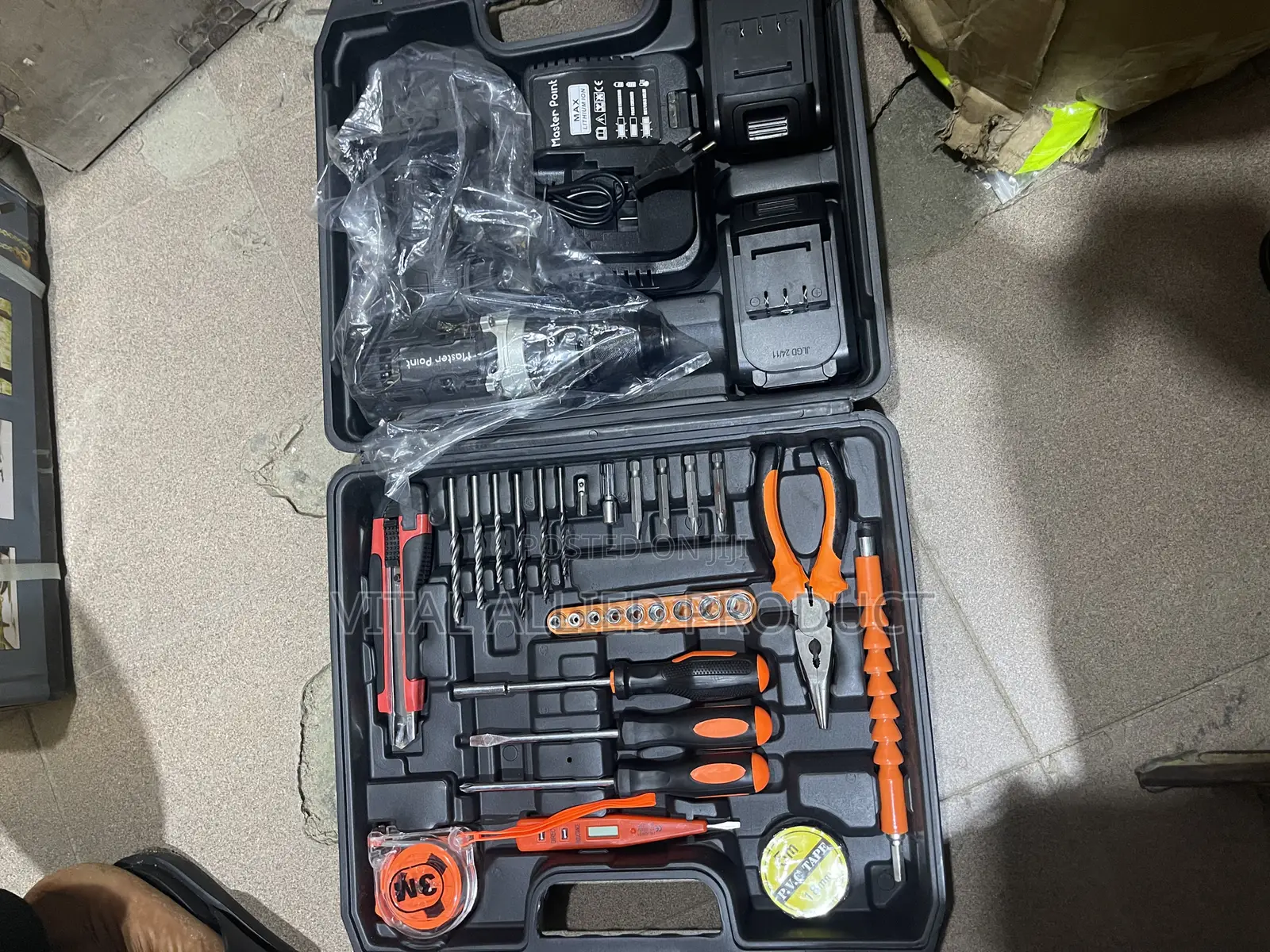 Master Point Rechargeable Drill