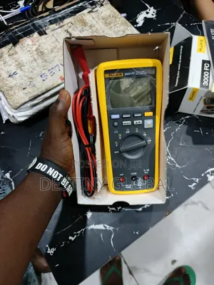 Fluke 3000 Fc Series Wireless Multimeter