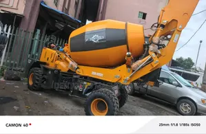 Mobile Driven Concrete Mixer New