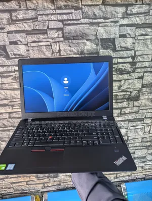 Laptop Lenovo ThinkPad E570 16GB Intel Core i7 SSD 256GB