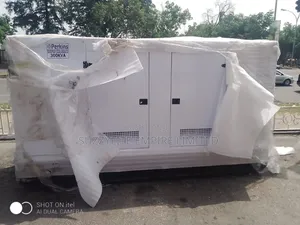 Perkins 300kva Soundproof Diesel Engine England Generator