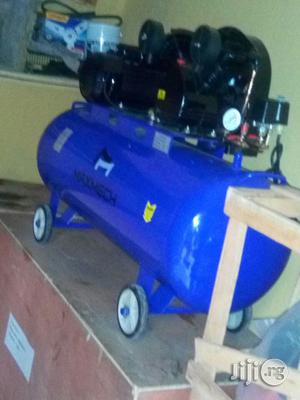 Air Compressor Machine