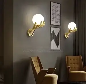 Modern Creative Hand Palm Wall Bracket