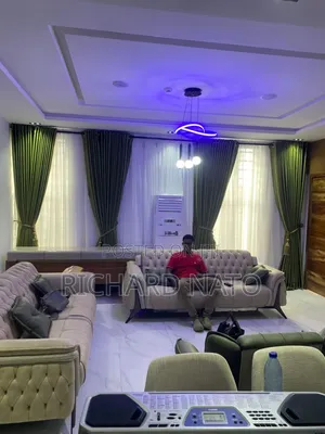 The Fitting of Luxury Curtain