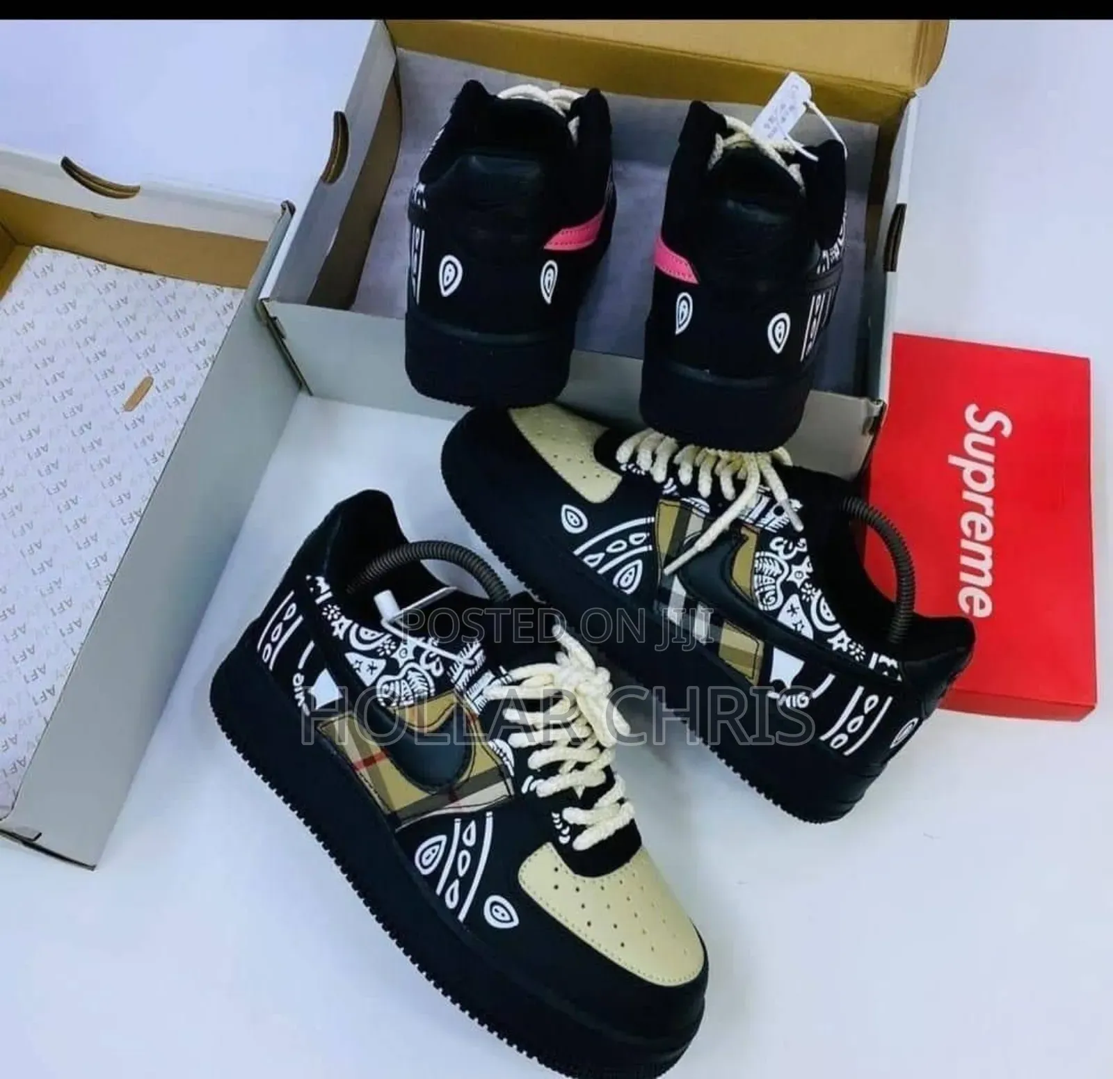 Nike Sneakers