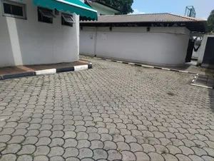 10bdrm Duplex in Maitama District for rent