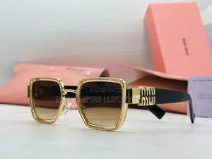 High Quality Luxury Miu Miu Glasses
