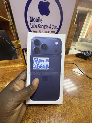 New Apple iPhone 17 Pro Max 256 GB Blue