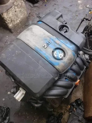 2.5 Complete Engine for Passat Se , Jetta 5 , Golf5 5 Plug