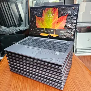 Laptop HP ZBook Firefly 14 G7 16GB Intel Core I7 SSD 512GB