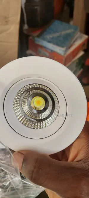 6watts Spotlight