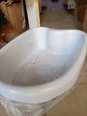 White Foot Tub Basin