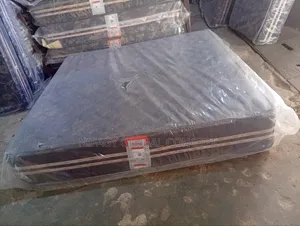 Brand New Vitafoam 6x6x12 Vita Haven