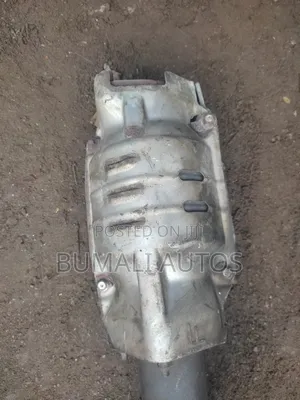 Center Catalyst Converter for Acura MDX 2005-2011 Model