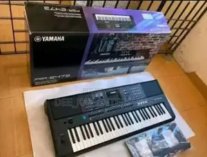 Yamaha PSR-E473 Digital Keyboard