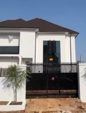 5bdrm Duplex in Back Of Govt House, Oshimili South for sale
