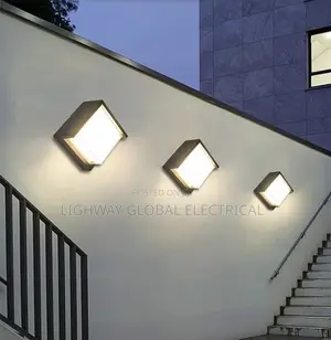 Outdoor Wall Light