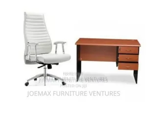 Office Table With White Executive Chair