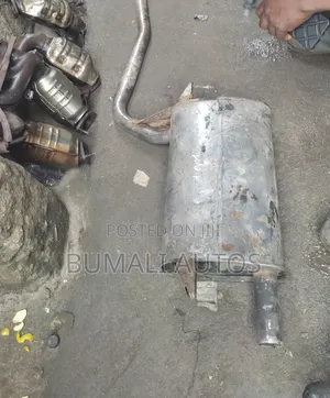 Exhaust Silencer Back Pot for Toyota Avensis 1997-2002 Model