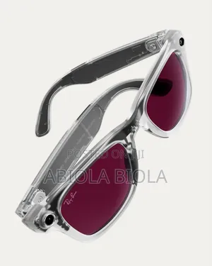 Ray-Ban | Meta Wayfarer Limited Edition Lenses: Clear/Ruby Transitions