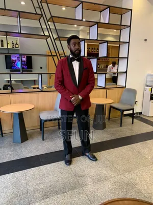 Trendy Wine Color Men Suit for Rent