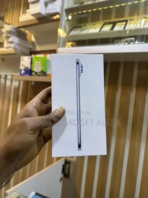 New Apple iPhone Air 256 GB