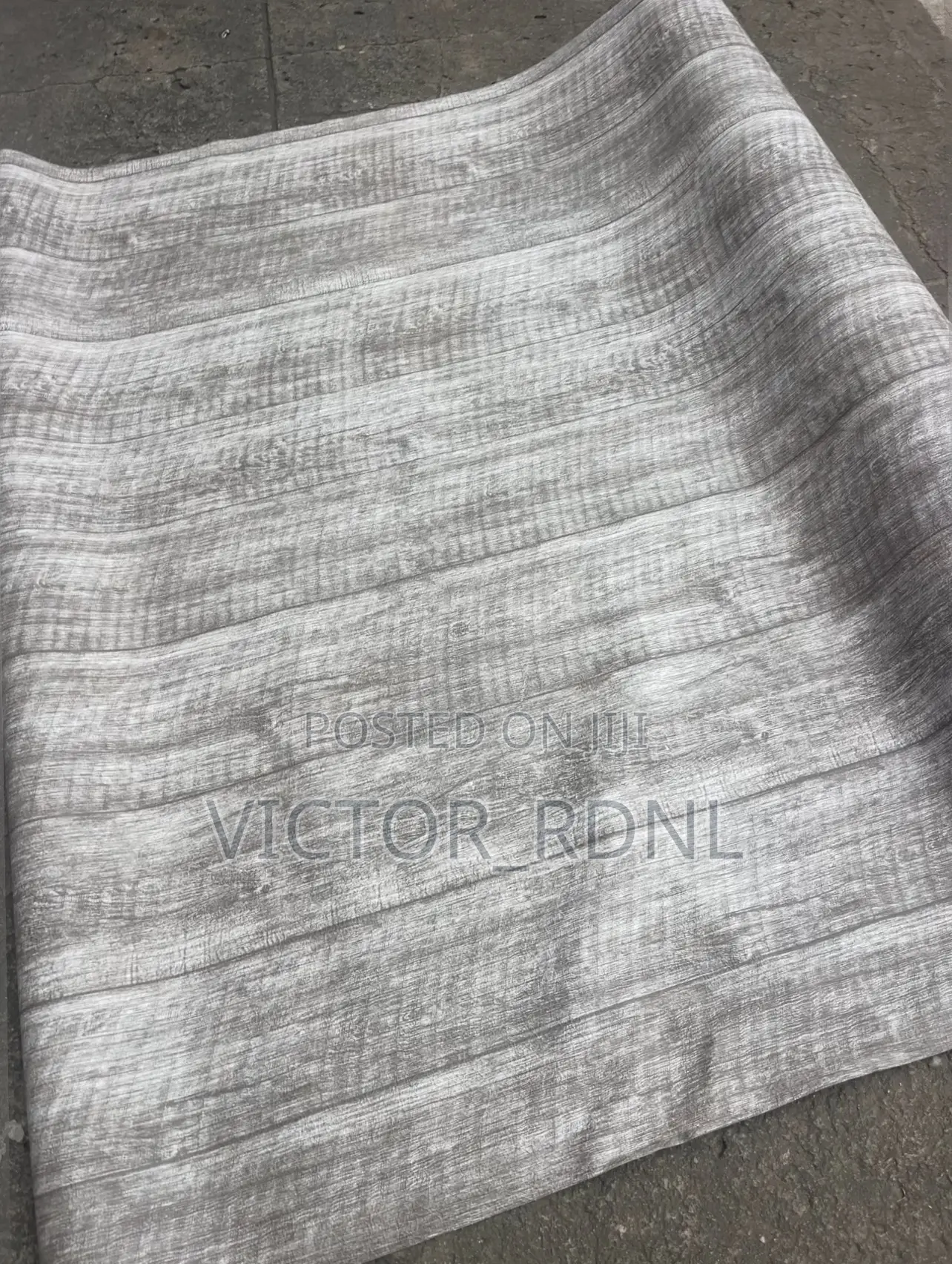 High Quality Thick Carpet With Underlay