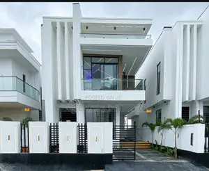 Frameless Balcony Plain 10mm Tempered Glass