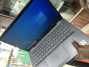 Laptop Dell Latitude 7400 16GB Intel Core I5 SSD 256GB