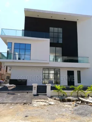 5bdrm Duplex in Orchid, Chevron for sale