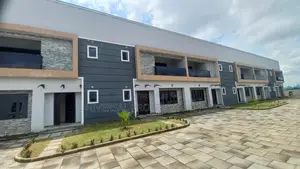 Luxury 6 Units of Duplex With Swimming Pool and Bq for Sale