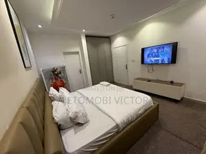 Waterfront 3bedroom Apartment