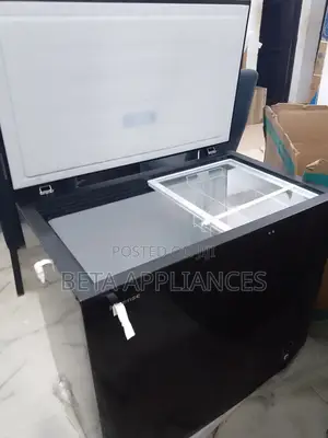 Hisense 250l Chest Freezer With Interior Light