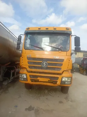 Shackman Dump Truck